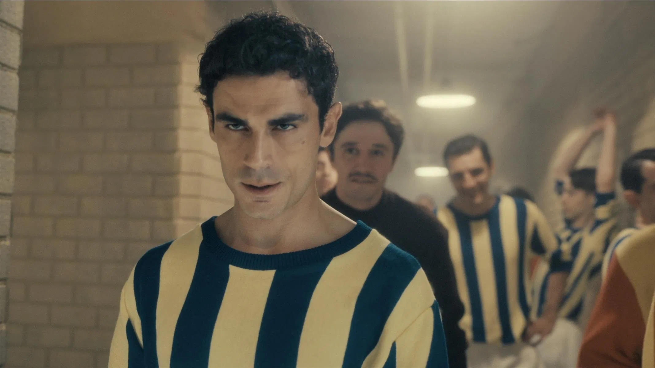 video-section-banner-image